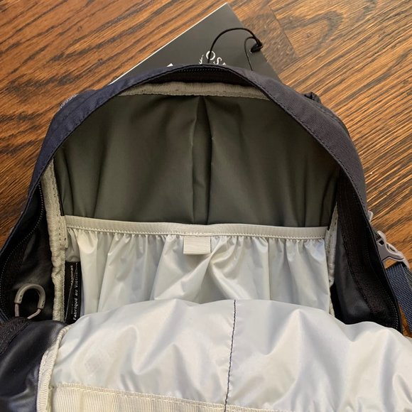 OSPREY Daylite Backpack - Dark Gray - Picture 4 of 7